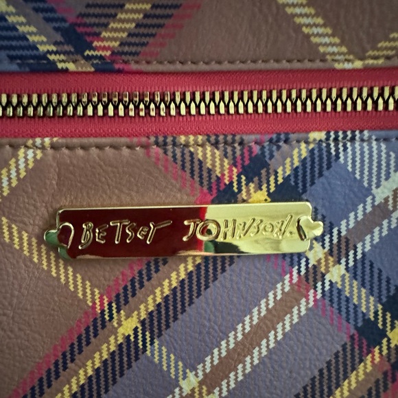 Betsy Johnson make up case - Picture 4 of 4